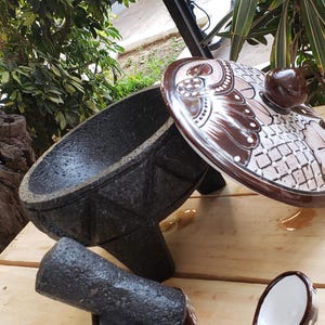 8-Inch Decorative Volcanic Stone Molcajete with Lid - Talavera Design & Accessories Included brown