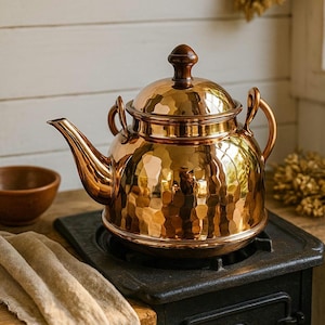 Hand-Hammered Copper Teapot — Mexican Artisan Kettle for Tea & Coffee | Premium Hammered Copper Kitchen Decor Gift