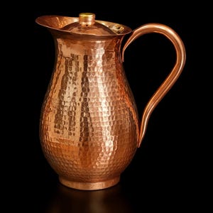 Handgjord hamrad kopparkanna – 2 liters vattenkanna med handtag, rustikt mexikanskt porslin, hantverksmässigt dricksglas för hem och kök