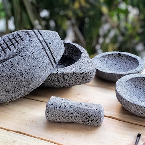Footboll molcajete stone 10 in, superbowl volcanic stone mortar