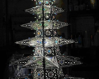 Tall Metal Christmas Tree 6.5 ft Christmas Tree – 78.7 in (2mt) Lighted Holiday Decor Lighted  Xmas Tree for Entryway, Living Room Office