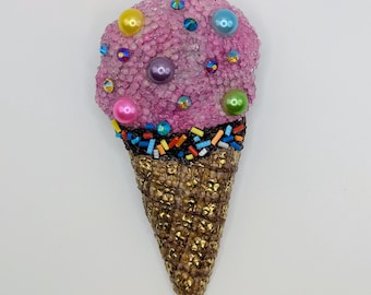 Broche crème glacée cornet gaufré - grand art 3d dessiné à la main - bijoux tendance