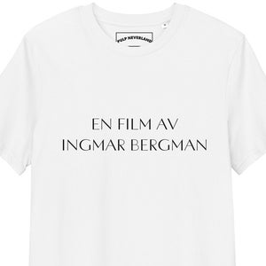 Camiseta de Ingmar Bergman - Dirigida por En Film Av. Camiseta clásica de cine, regalo para amantes del cine, ropa cinematográfica vintage.