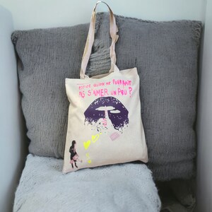 Tote bag image 3