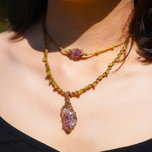 Space-Themed Gift,Boho Celestial Necklace,Handmade Cosmic Planet Crystal Necklace,Wire-Wrapped Universe Pendant,Spiritual Healing Jewelry