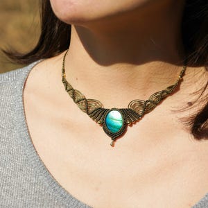 Handmade Macrame Necklace with Labradorite Crystal|Boho Moon Pendant|Healing Stone Jewelry|Perfect Gift for Birthdays,Christmas,Valentine’s
