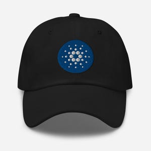 Gorra de béisbol con el activo digital criptográfico más importante de Cardano ADA