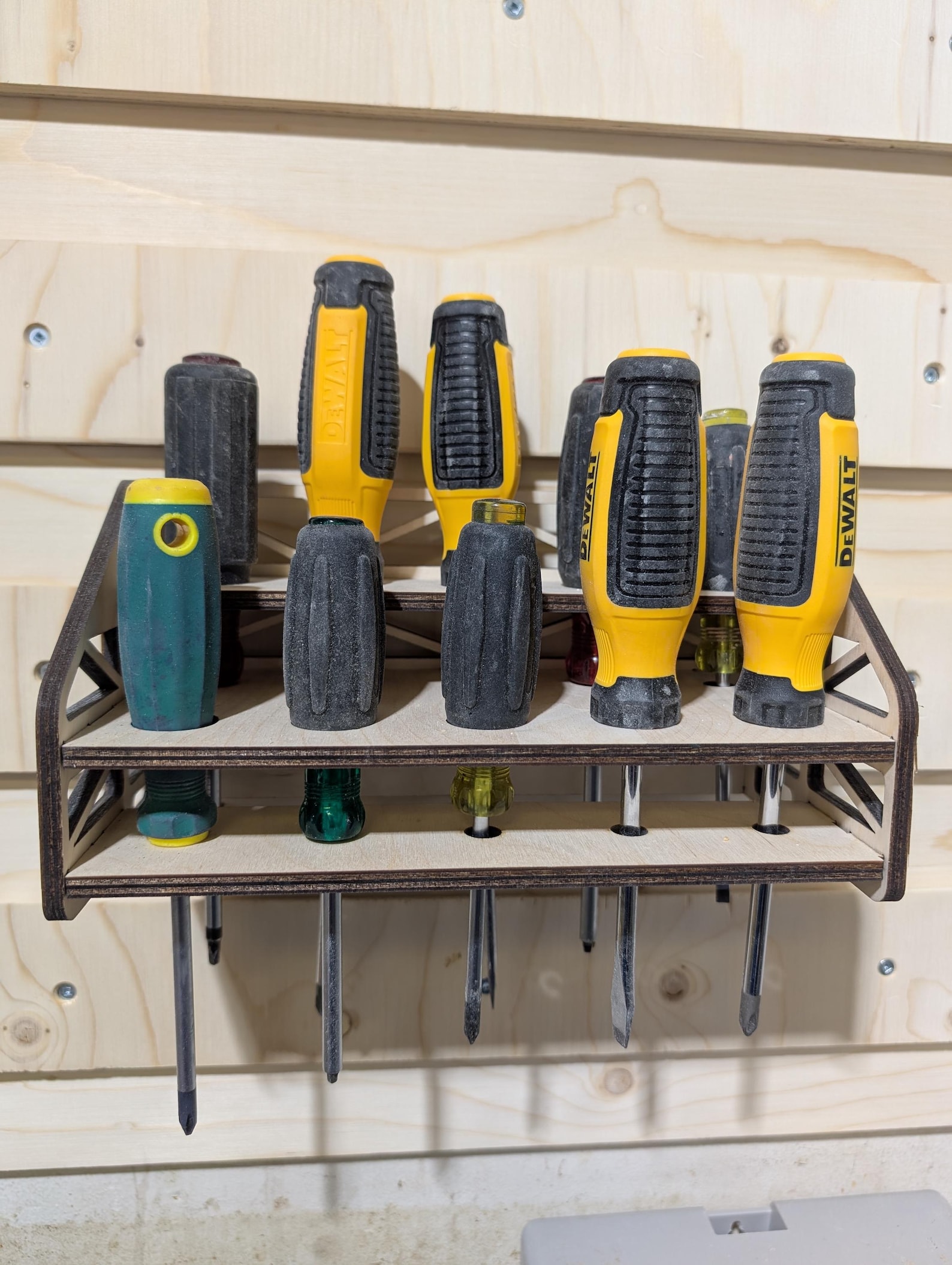 Laser Cut DIY 10-slot Screwdriver Rack Plans Svg, Dxf, Aifiles for Tool ...
