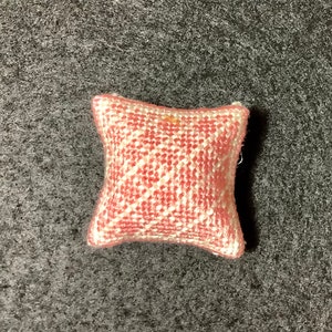 Dollhouse Miniature Needlepoint - Pink Square Pillow with Off-White Diamond Pattern (Color Set B)