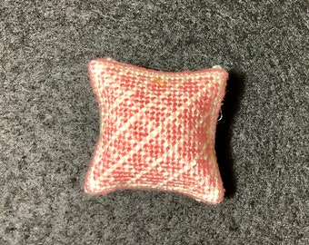 Dollhouse Miniature Needlepoint - Pink Square Pillow with Off-White Diamond Pattern (Color Set B)