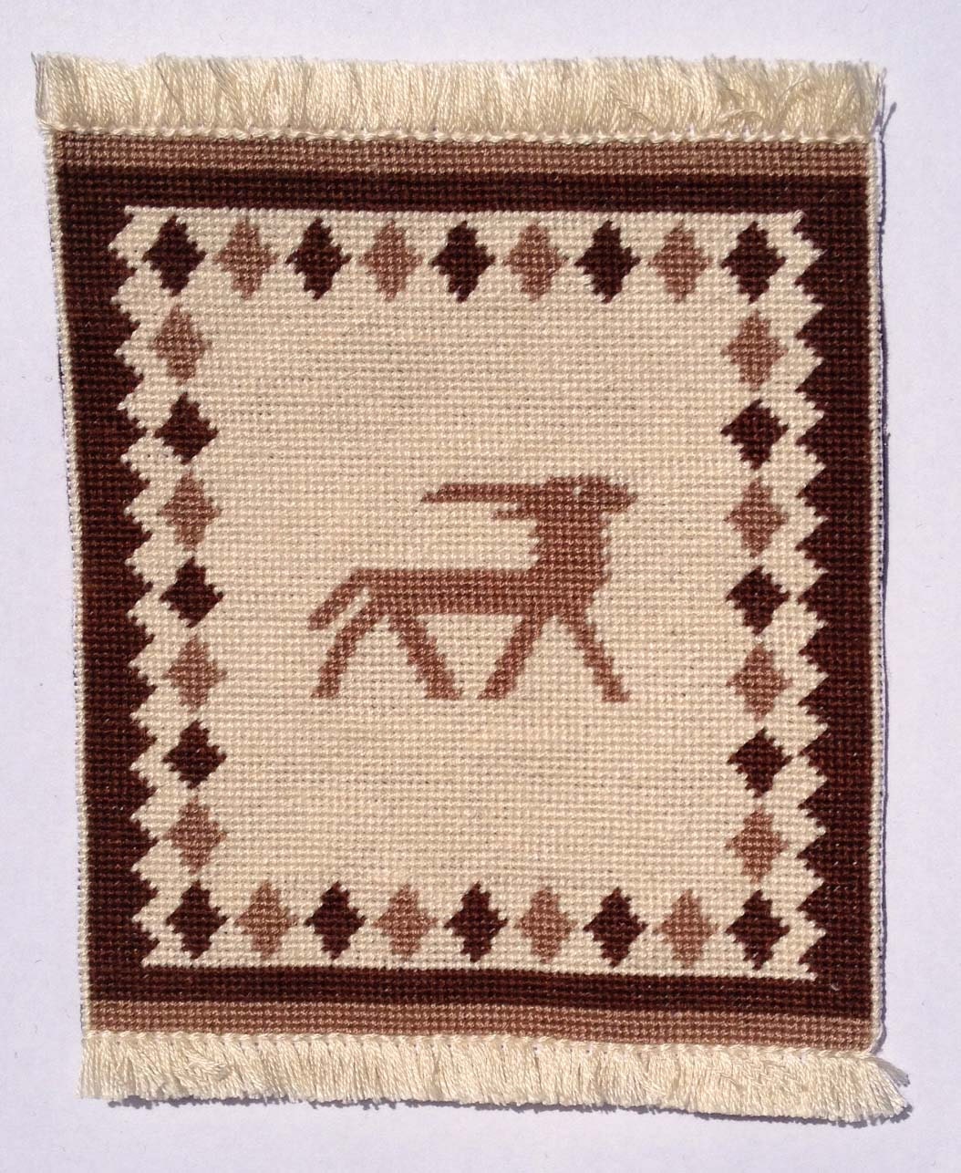 Dollhouse Miniature Arabian Ibex Needlepoint Rug Brown - Etsy Sweden