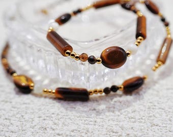 Tigerauge Choker Halskette, Echte Tigerauge Stein Perlen Halskette, Heilender Kristall Schmuck für Männer & Frauen, Minimalistische stapelbare Halskette