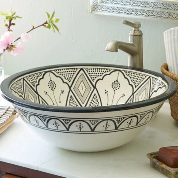 Fregadero de cerámica marroquí: diseño tradicional para baños elegantes