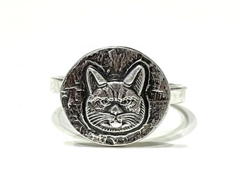 Pissy Kitty silver ring. PISS OFF ring. cat ring