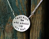 Citation collier - Tolkien pas tous qui se promener sont perdus - collier en argent - recyclé respectueux de l’environnement - cadeau de Graduation