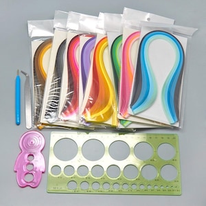 Kit de quilling en papier avec 800 bandes, boîte de rangement pour outils de quilling, artisanat de quilling en papier idéal pour les cours d'apprentissage du bricolage
