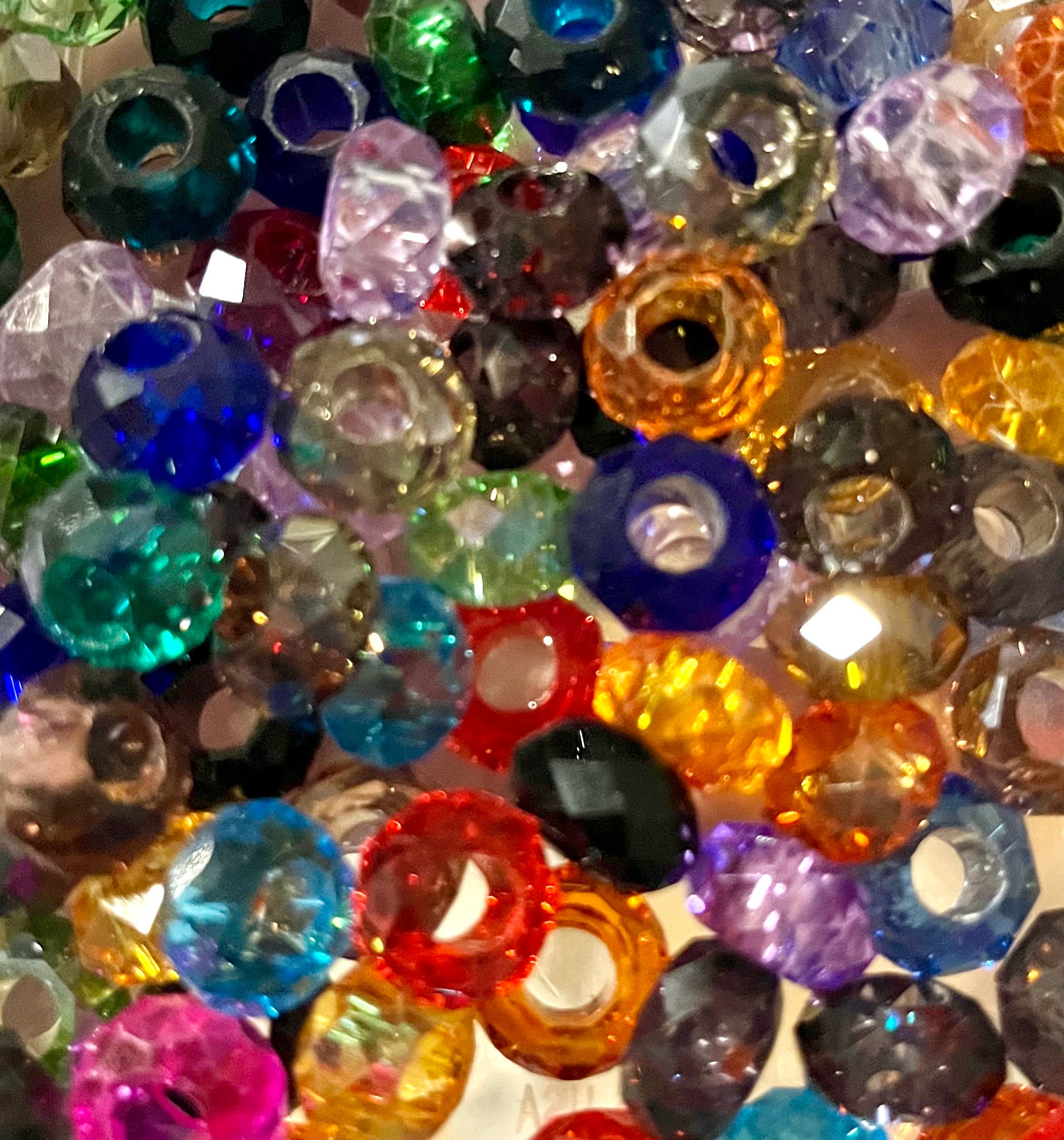 Lot De 100 Perles Tubes En Verre Ancien Vintage - Couleur Rose Poudre Mat - Origine Inde - Occasion Pour Création Bijoux