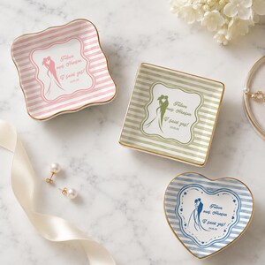 Personalized Engagement Ring Dish, Future Mrs Ceramic Jewelry Tray with Name & Date, BFF Engagement Gift for Bride to Be