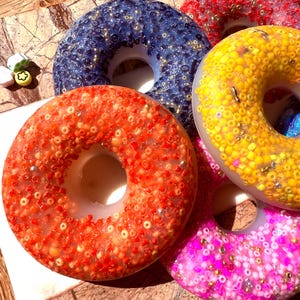 “Latex free doughnut picky pad sensory fidget toy for ADHD and anxiety relief.”