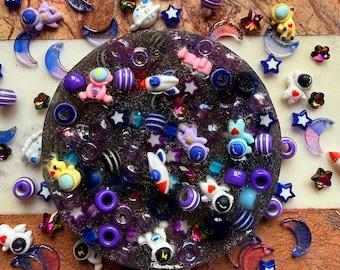Large Bead Space Picky Pad: Reusable Sensory Fidget Aid for Stimming