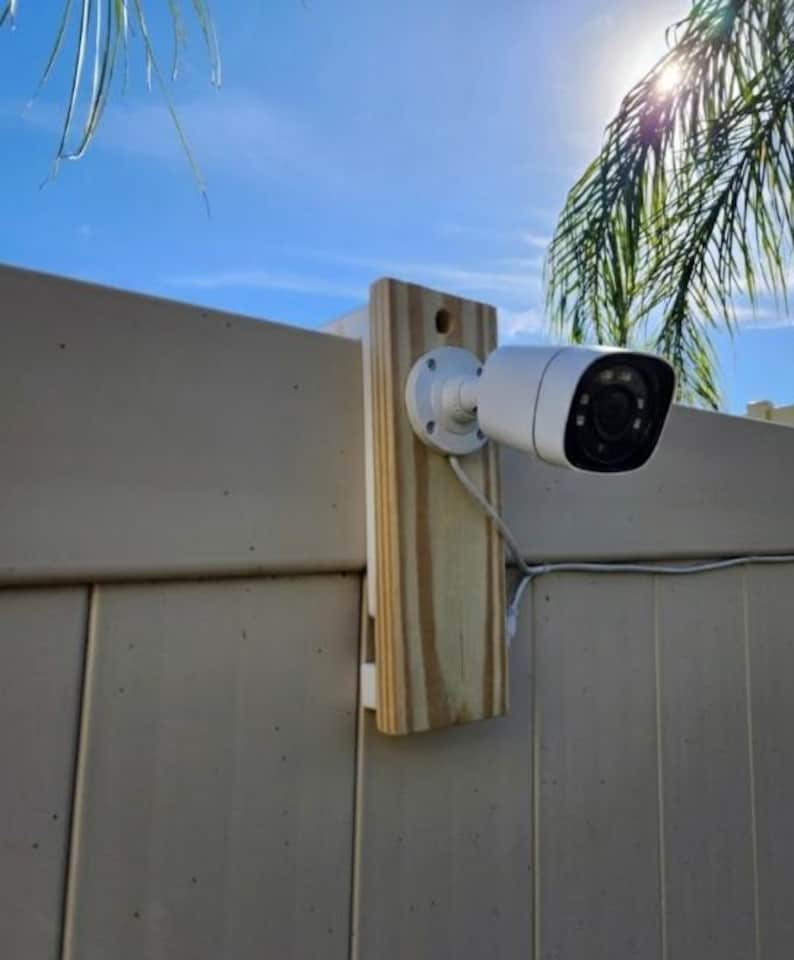 Universal fence mount for bird feeders, weather stations, cameras, security lights, hanging plants | Damage-Free image 4