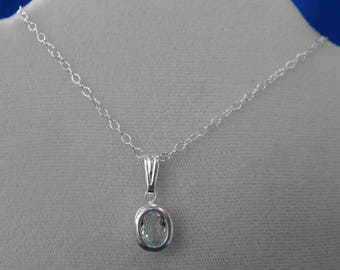 Aquamarine Pendant, 2.57 carats, 10x8mm Oval, Sterling Silver Setting & Chain, AQPS-01