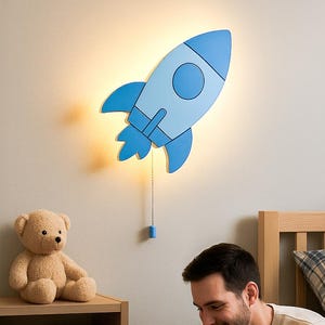 Space Rocket LED Night Light for Children – Wall Mounted Nursery Lamp – Fun Light for Boys Bedroom or Toddler Playroom