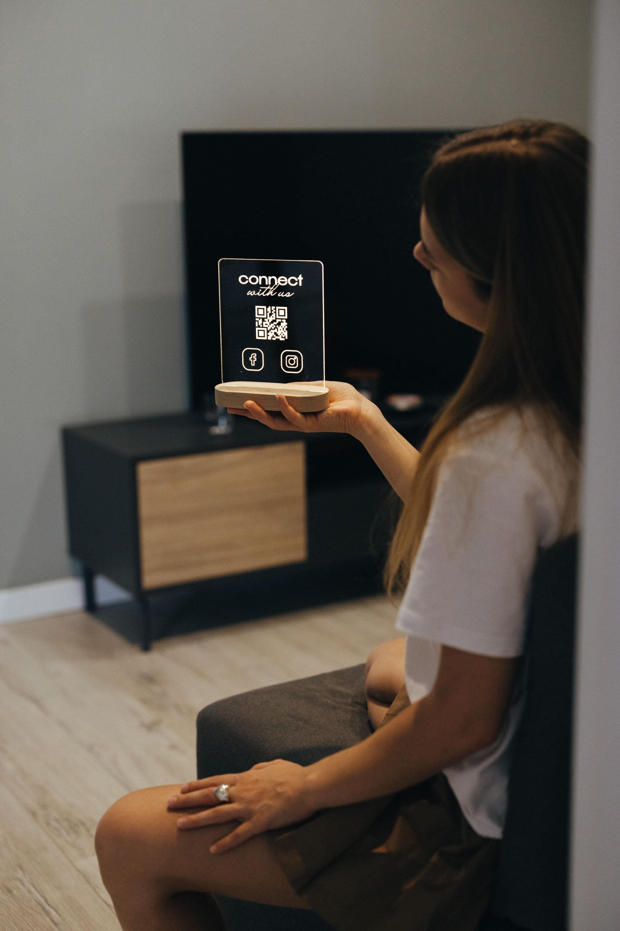 Personalized LED QR Code Sign, Scan to Pay Sign, Connect With Us Sign ...