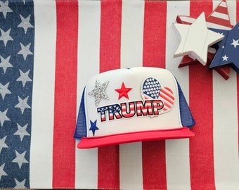 Trump Trucker Cap: Amerikanische Flagge, Sterne, 4.Juli