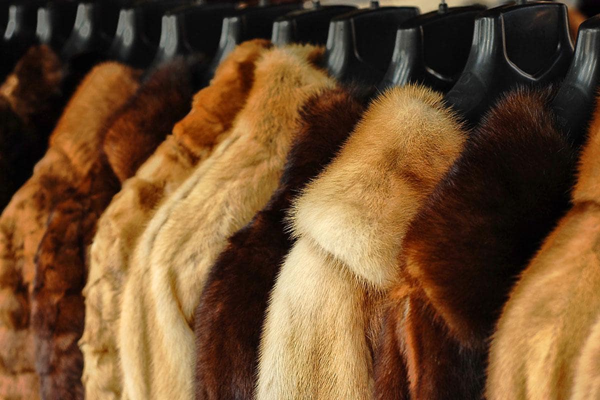 Vintage 1980s Genuine Mink Fur Jacket, Coat (B111) With