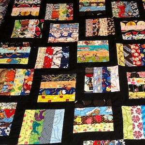 Child&#39;s Cotton Quilt-- I Spy Strips