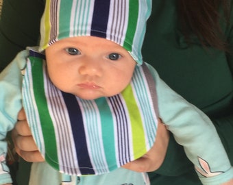 Newborn Infant Cap Hat and Dribble Bib Stripey Green 0-3