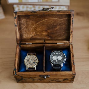 Wooden watch box,  2 Wooden watch box for dad and friend, Engraved watch box, Personalized watch box for him, Father&#39;s day gift