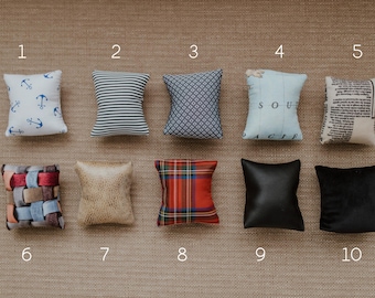 Almohadas artesanales para relojes, ideales para vitrinas y como cojines personalizados para joyas.