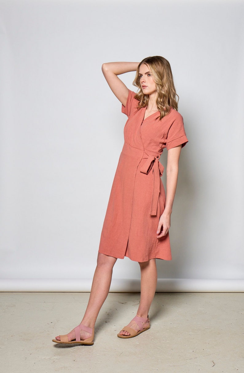Summer short sleeve wrap dress with pockets and belt in linen