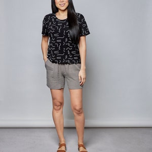 Black loose fitting t-shirt with drop sleeves in bamboo jersey/ Tamara top image 2