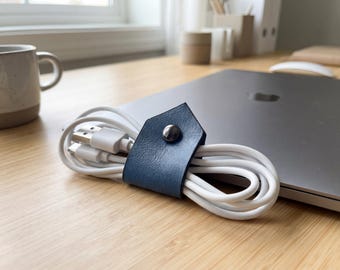 Cable Keeper Vegan Leather Cable Organizer, Tech Cord Holder & Wire Management Strap, Tangle-Free Cord Keeper for Travel, Office