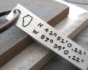 Latitude Longitude Keychain, state stamp, choose coordinates, gps coordinates, gps keychain, coordinates keychain, location keychain