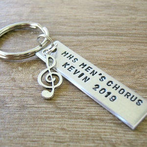 Personalized CHOIR Keychains, bulk price, ensemble gifts, high school chorus gifts, chorus graduation, music charm, men's chorus gifts