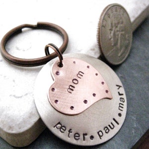Personalized heart keychain, Personalized Mom Key chain, Mother's Day keychain, Mother's Day Gift, mommy keychain, gifts for Mom, kids names image 2