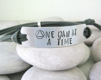 One Day at a Time Sobriety Bracelet, Sobriety symbol, AA symbol, sober birthday, sobriety gift, recovery gift, rehab gift, adjustable