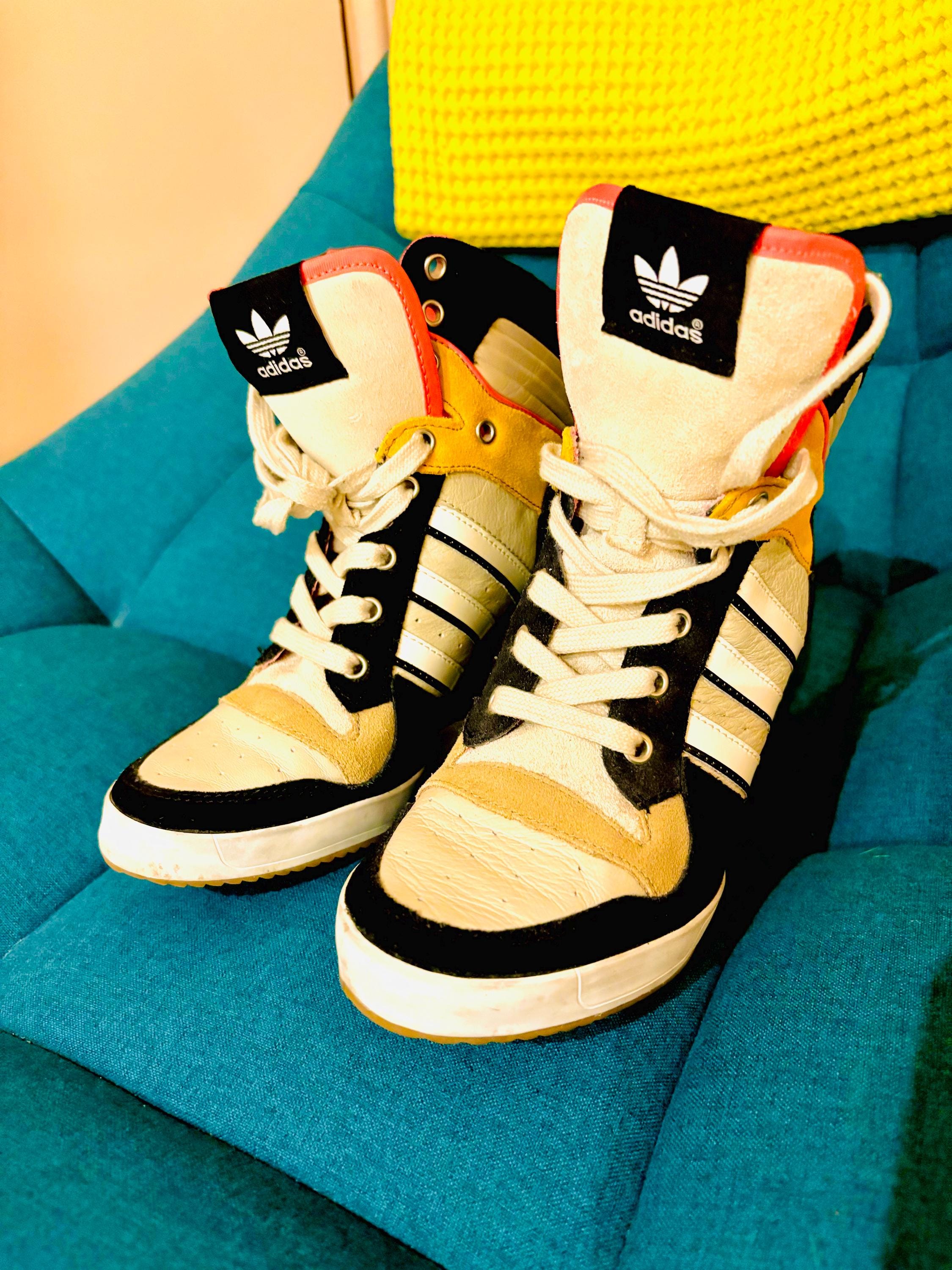 zapatillas Adidas de tacón vintage