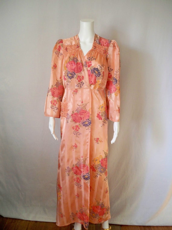 1940s Rayon Satin Floral Robe/1940s Lingerie,Vinta