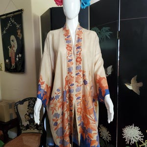 Antique Japanese Pongee 1920s Silk Batik Floral Kimono Made In Japan Label