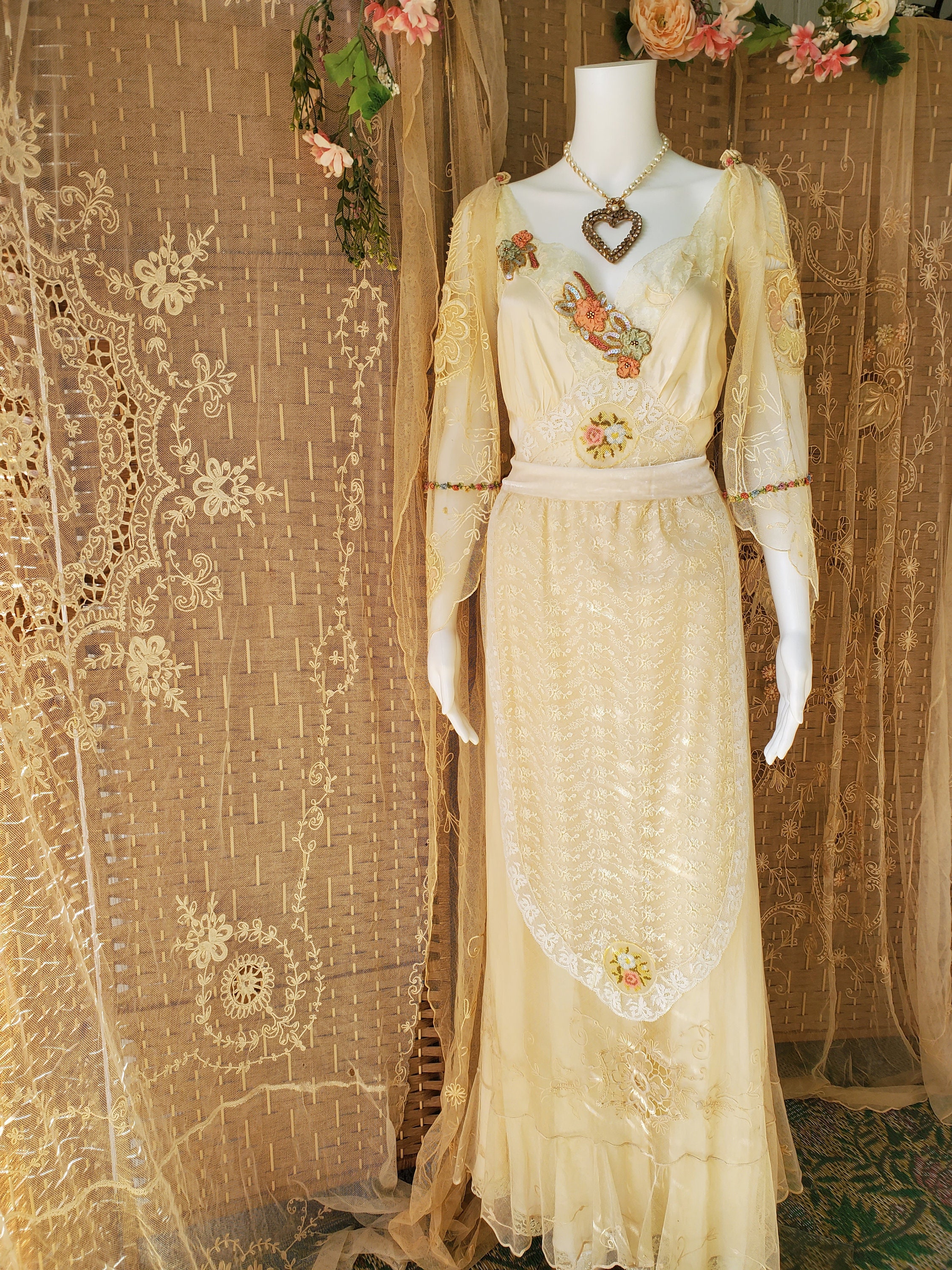 Tambour Lace Wedding Dress - Etsy Tambour Lace Wedding Dress - Etsy