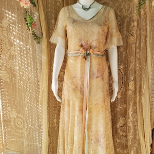 1930s Garden Party, Wedding Dress Lace Gown