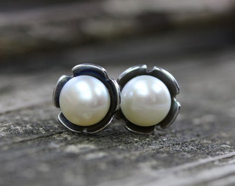 Pearl earrings / MEDIUM pearl studs / sterling silver earrings / bridesmaid gift / gift for her / rustic wedding / freshwater pearls / sale