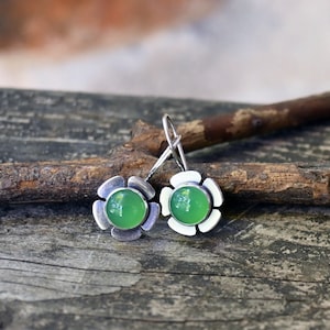Chrysoprase Flower Dangle Earrings: Sterling Silver Green Gemstone