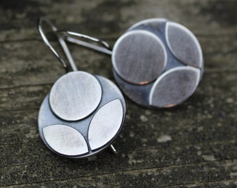 Sterling silver flower dangle earrings / big floral earrings / gift for her / jewelry sale / big silver earrings / bold flower earrings