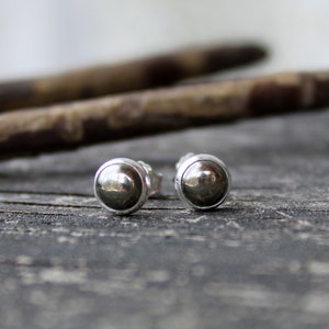 Golden pyrite sterling silver stud earrings / gift for her / unisex earrings / 6mm earrings / simple stone earrings /  earring set